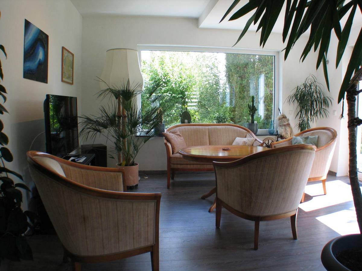 Ferienwohnung In Waldrandlage Zierenberg エクステリア 写真